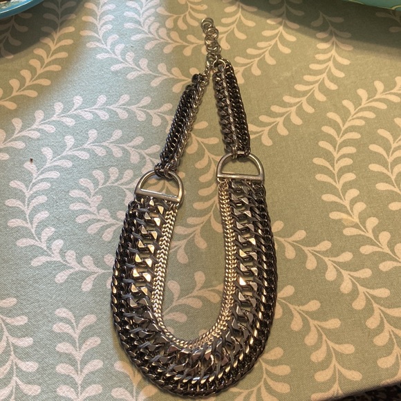 Stella & Dot Silver Chain Statement Necklace - Picture 2 of 2